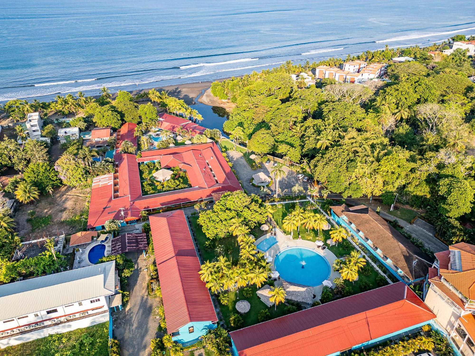 Beach Break Resort & Cr Surf Camp ฆาโก ภายนอก รูปภาพ