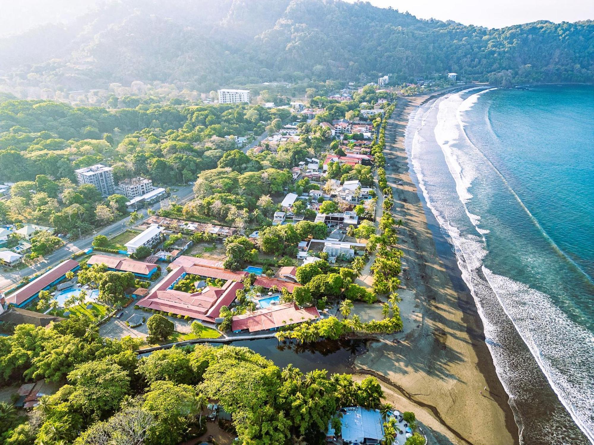 Beach Break Resort & Cr Surf Camp ฆาโก ภายนอก รูปภาพ